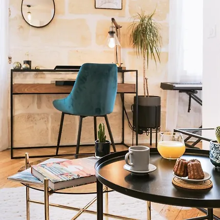 Apartament Life&travel - T2 Avec Parking - Centre Historique