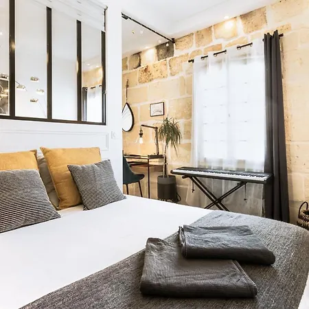 Life&travel - T2 Avec Parking - Centre Historique *